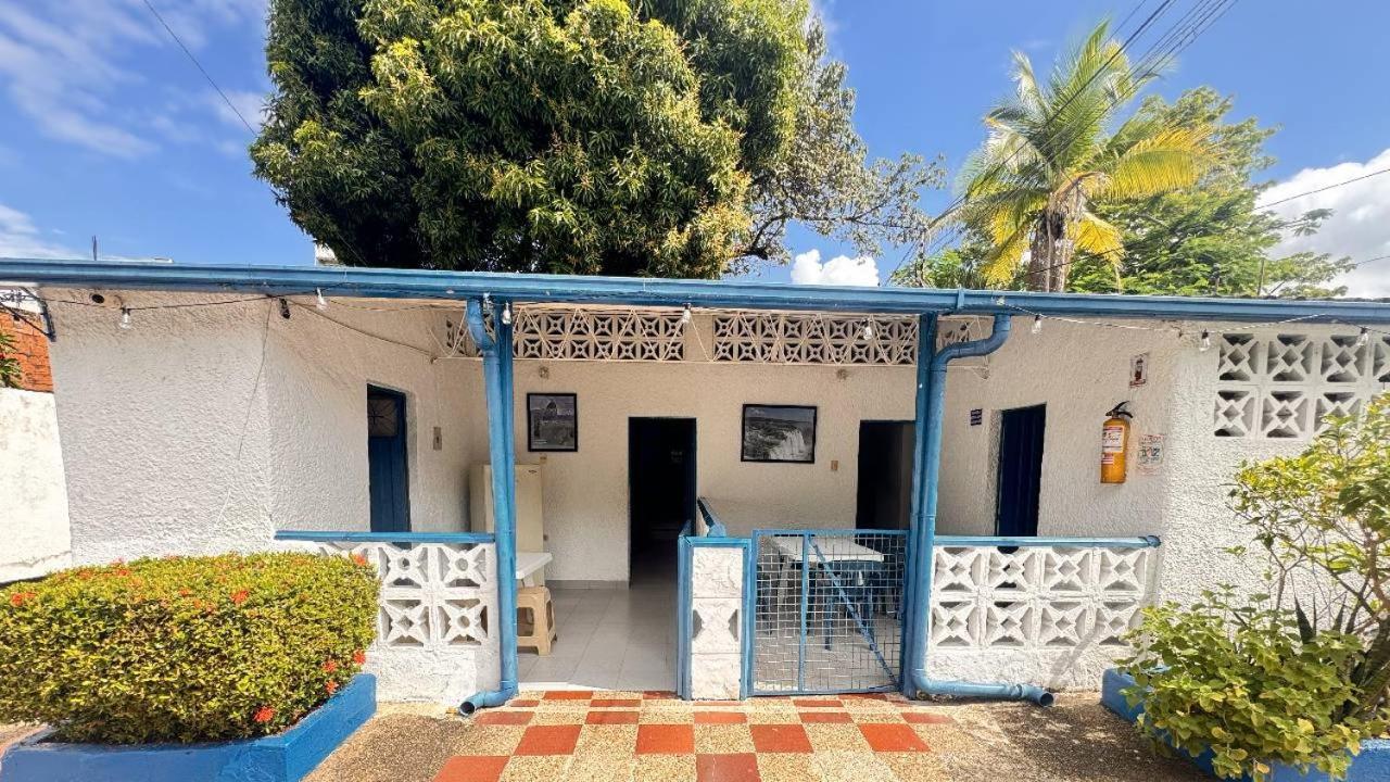 Villa Katherine Melgar Exterior photo